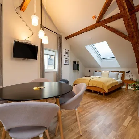Apartament Noas *