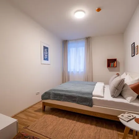 Noas Apartament *